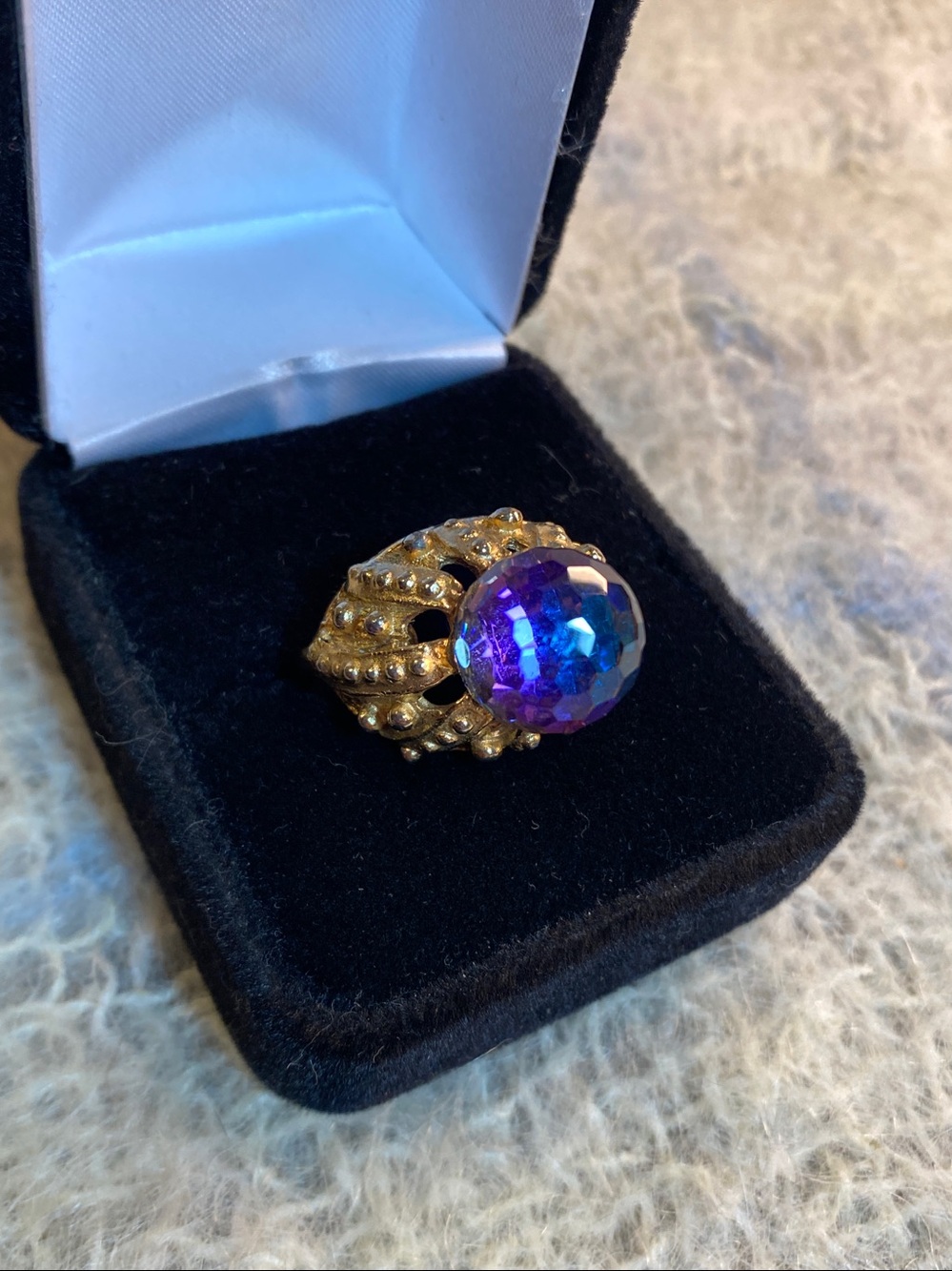 Vintage Adjustable Aurora Crystal Cocktail Ring – Statement Ring Size 6-8 - Picture 4 of 6